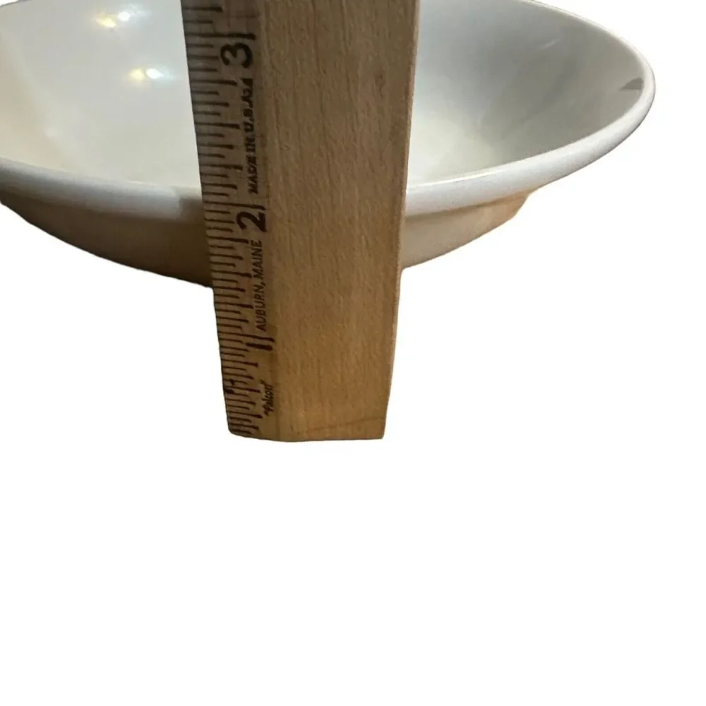 Set Of 2 Oneida Grato White Porcelain Bowls 8”